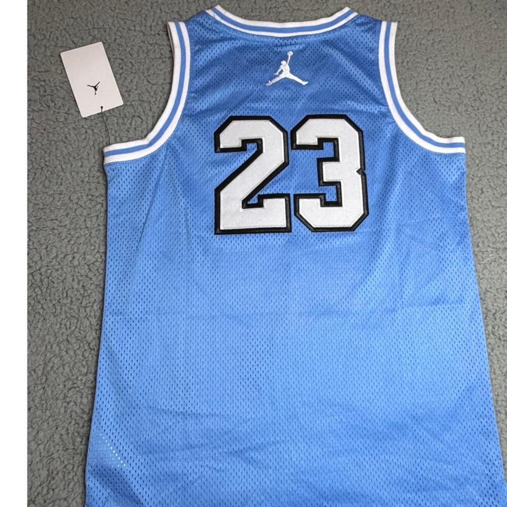 Michael Jordan Jersey Boys Large NWT (B20422) - Picture 2 of 7